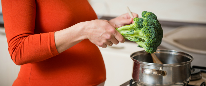 【妊娠前も重要！】妊婦と葉酸の関係のイメージ画像