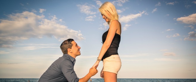 まだ付き合いが短いのに結婚のプロポーズをされた時の対処法のイメージ画像
